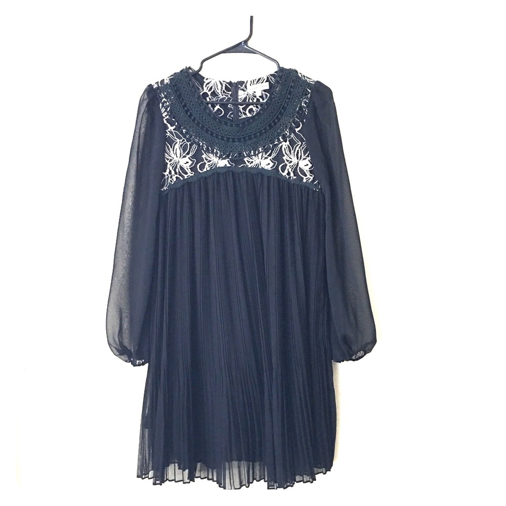 Alterd’d State Black Dress